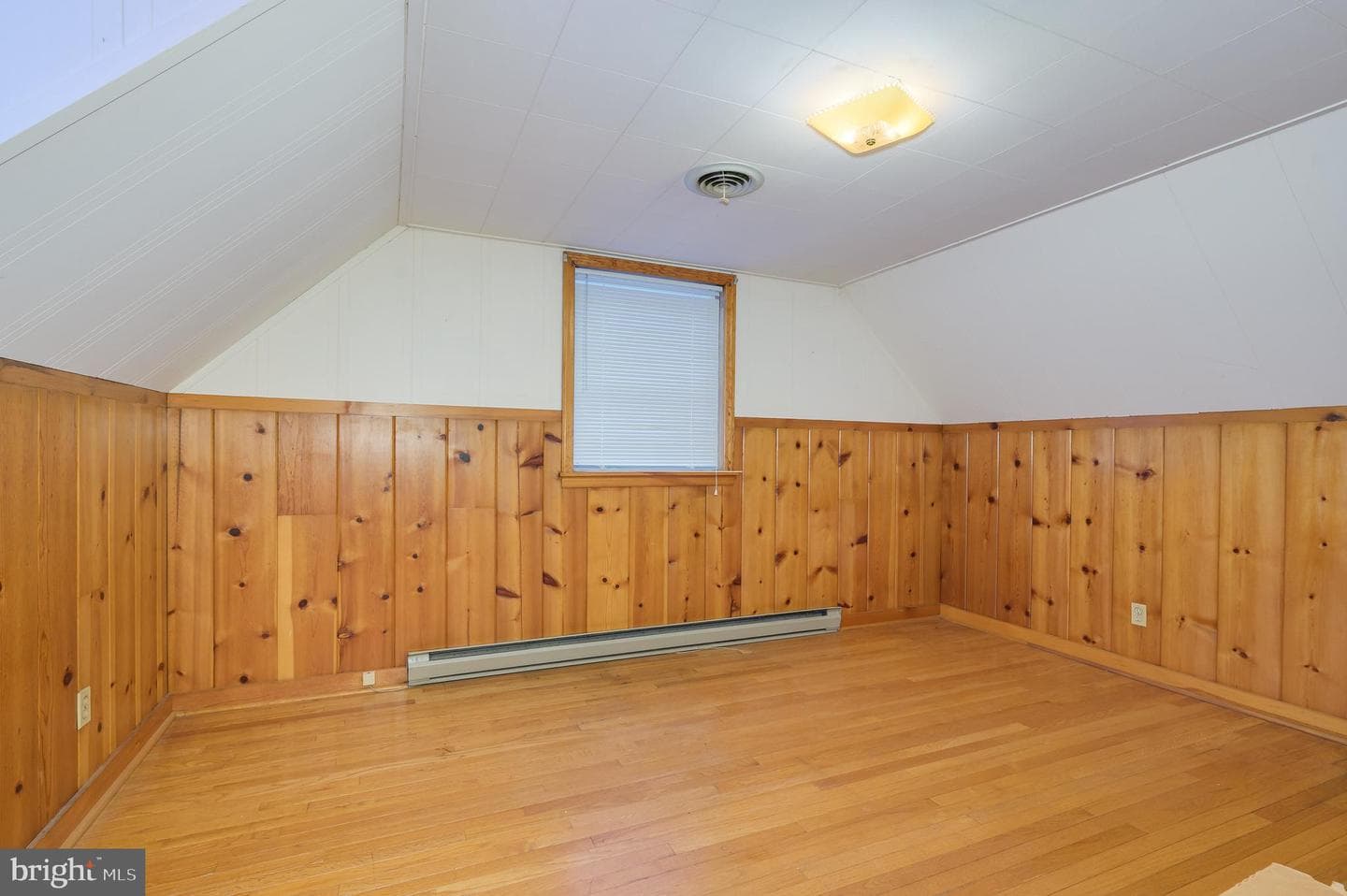 533 South Church Street photo 40