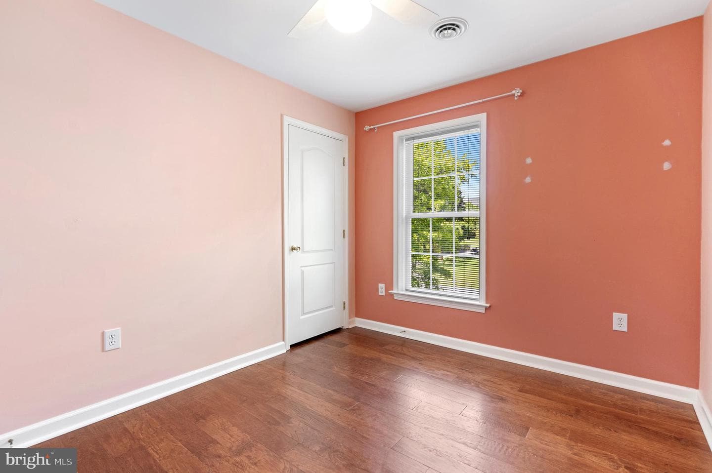 494 Pleasant Valley Drive photo 29