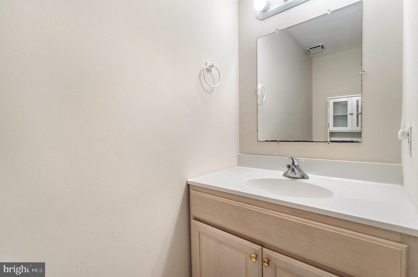 494 Pleasant Valley Drive photo 36