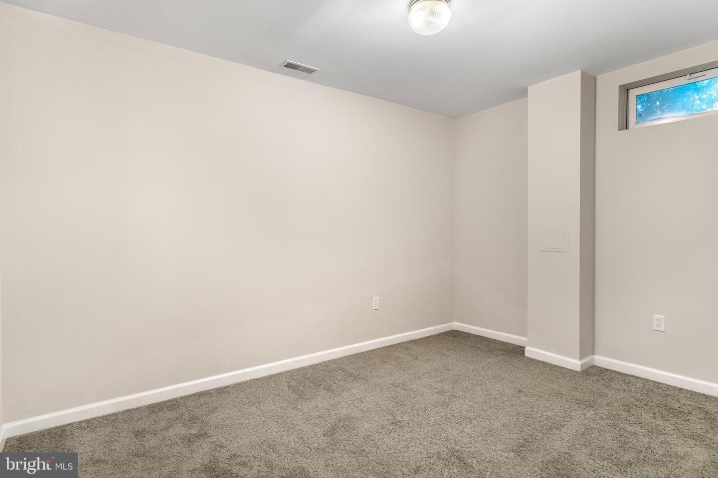 494 Pleasant Valley Drive photo 40
