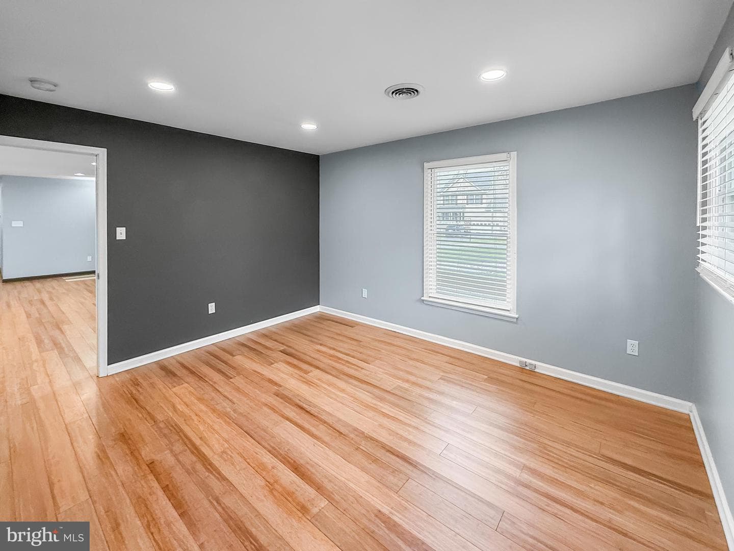 171 Euclid Avenue photo 27