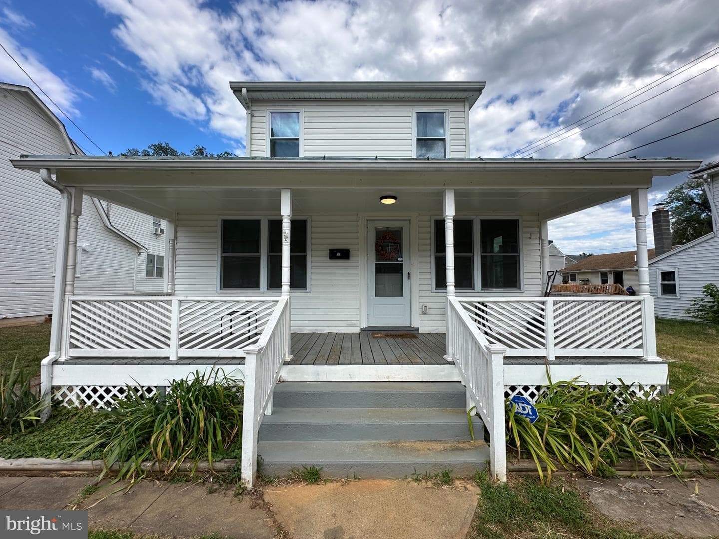 311 N Lawrence Street photo 2