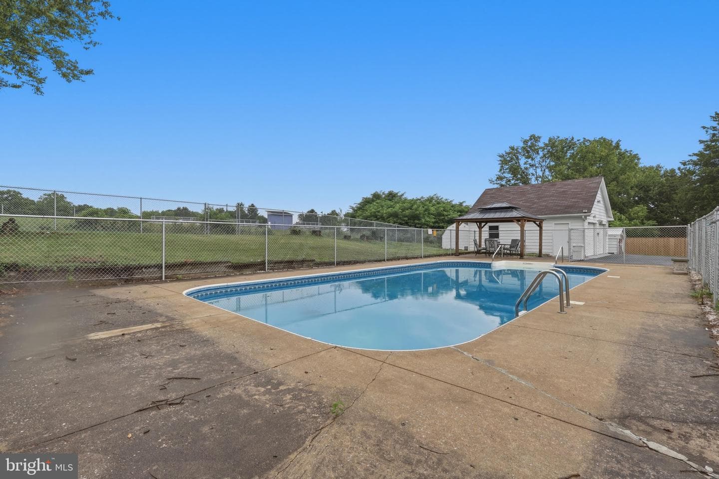 351 Belvedere Drive photo 34