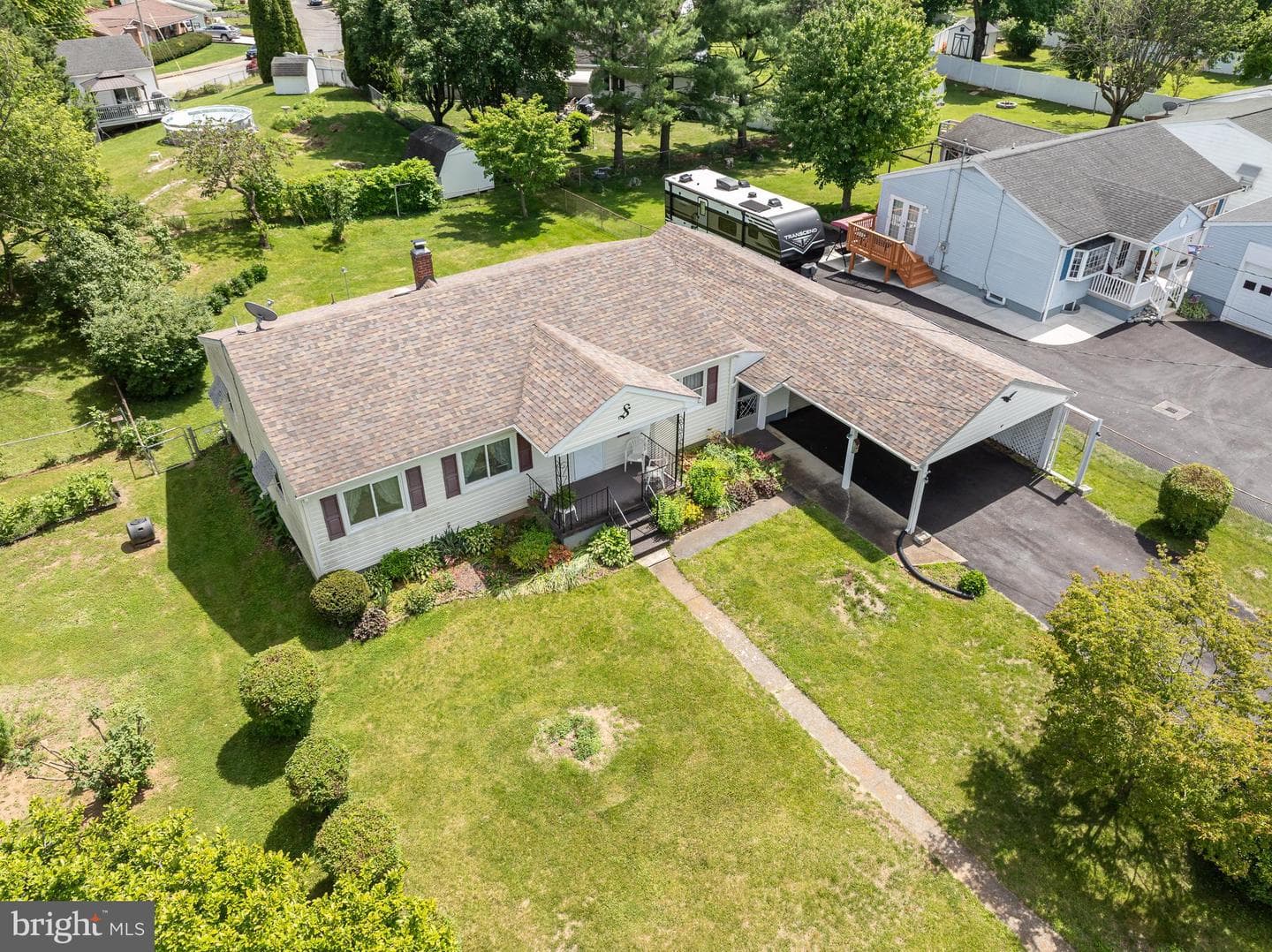 607 East Hunter Street photo 10
