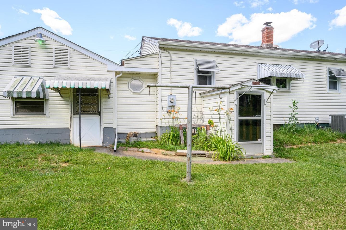 607 East Hunter Street photo 17