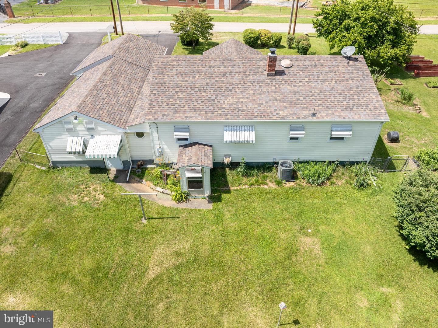 607 East Hunter Street photo 18