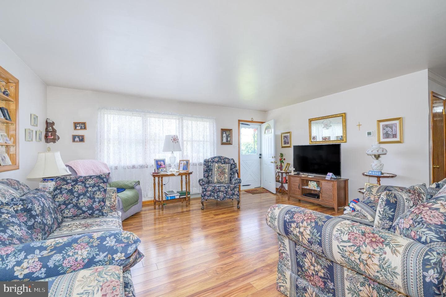 607 East Hunter Street photo 22