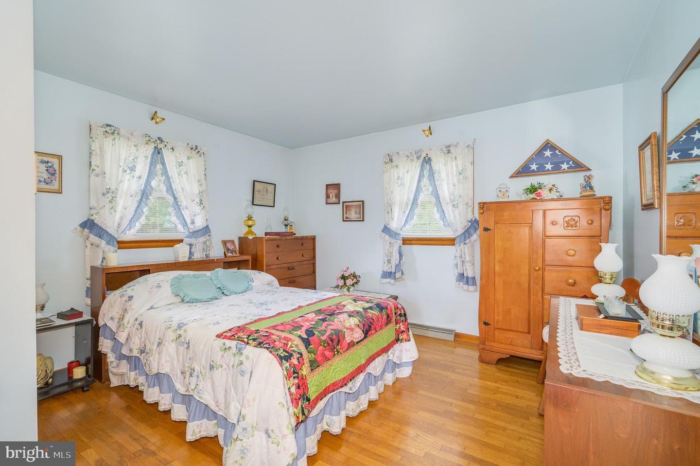 607 East Hunter Street photo 32