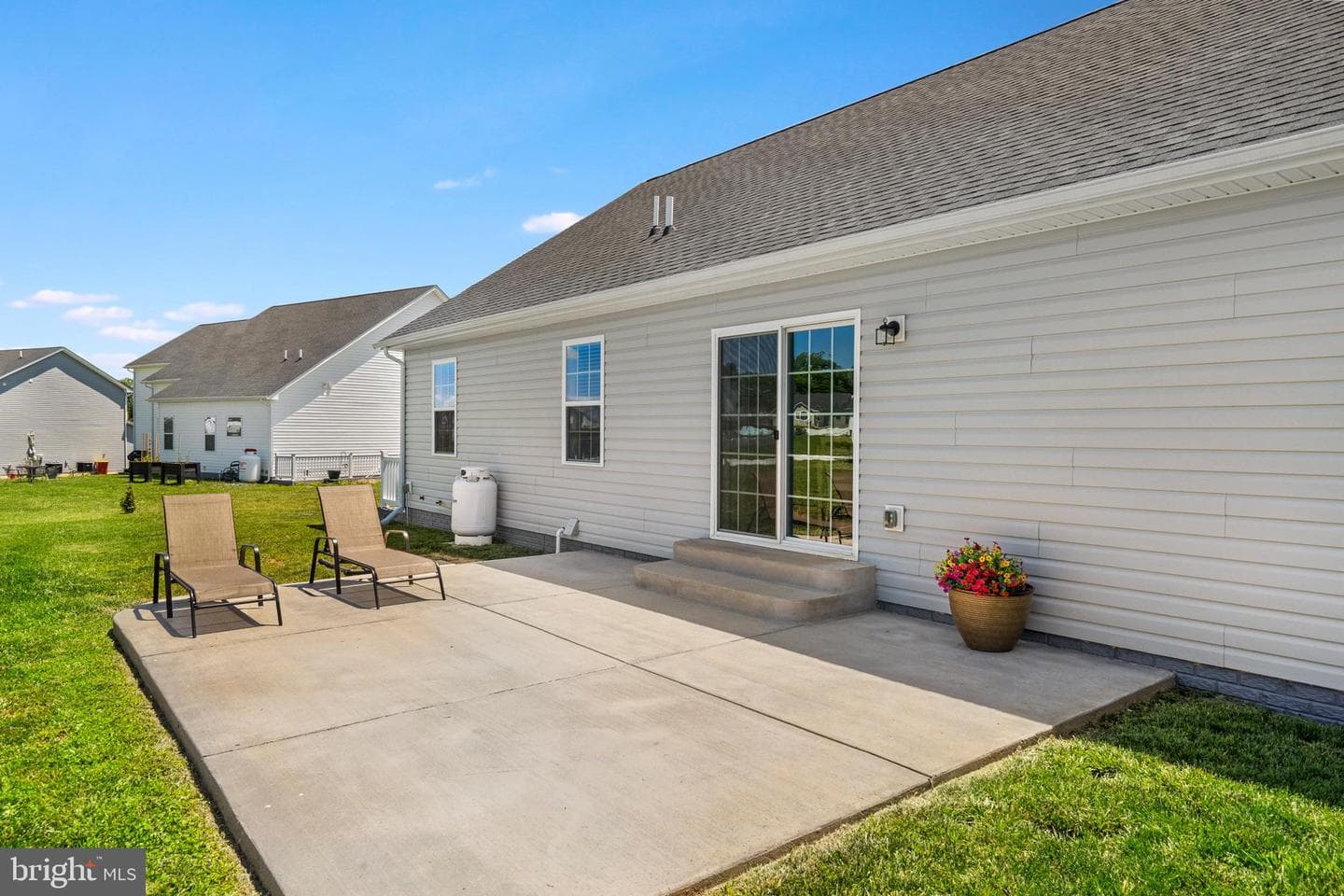 440 Naples Way photo 4