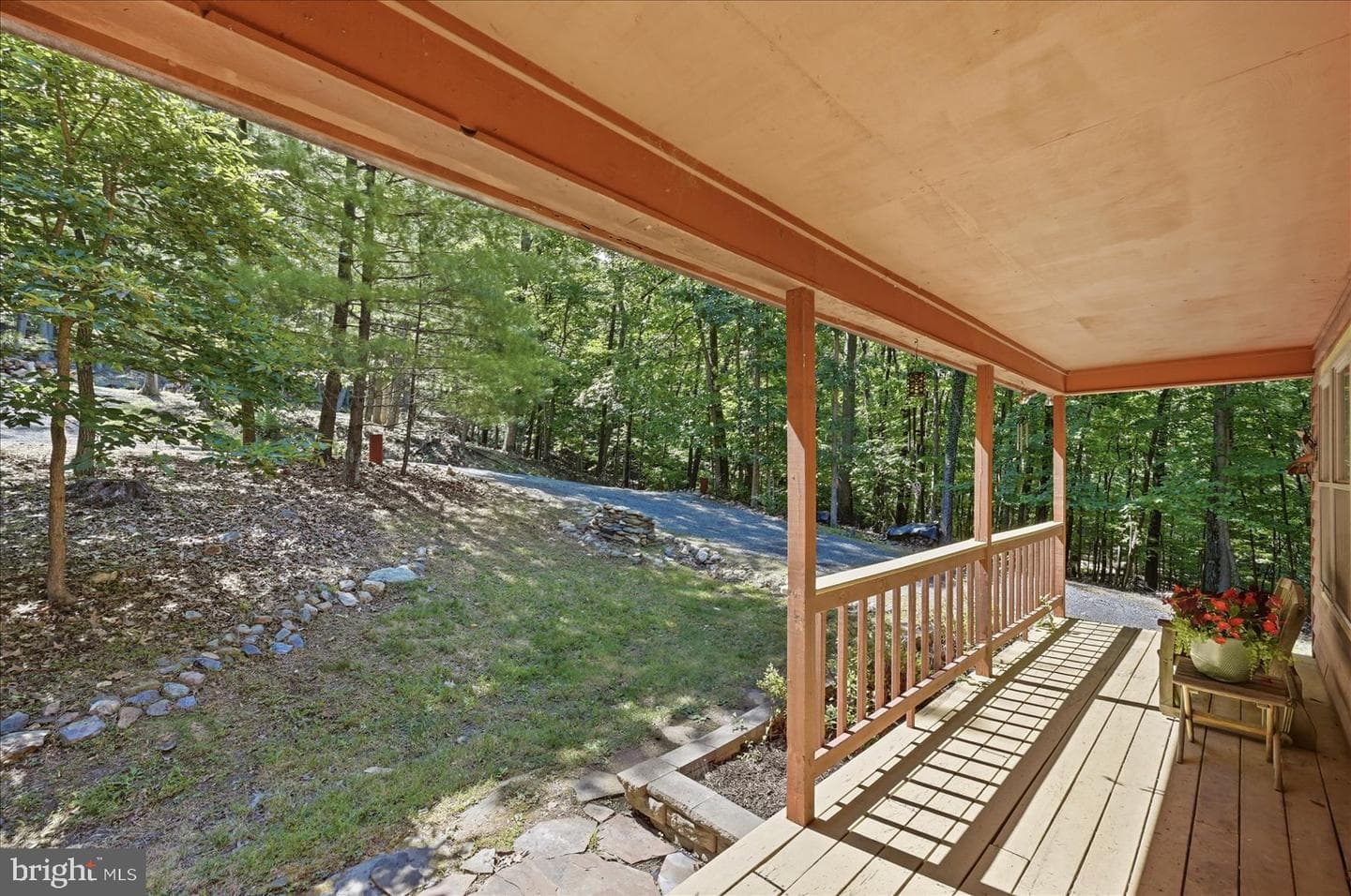 1025 Stone Ridge Road photo 2