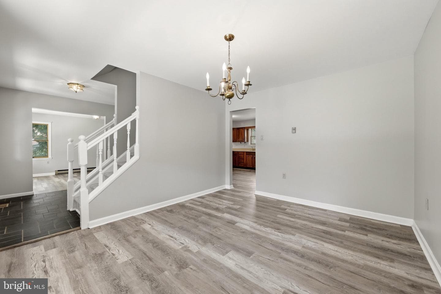 105 Fenway Drive photo 10