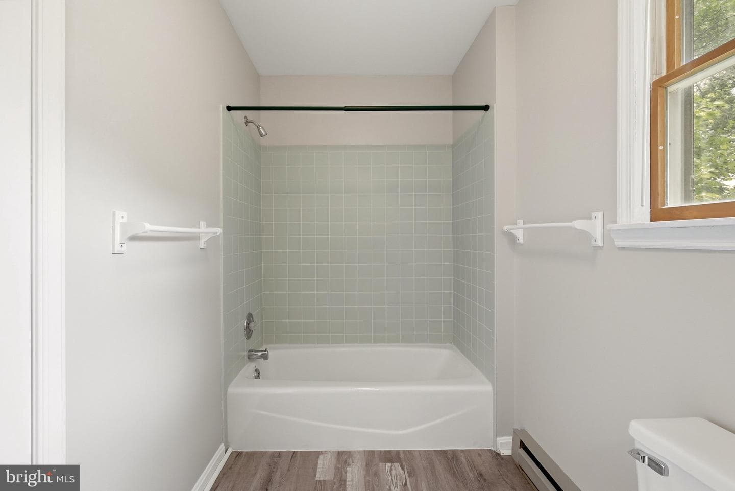 105 Fenway Drive photo 27