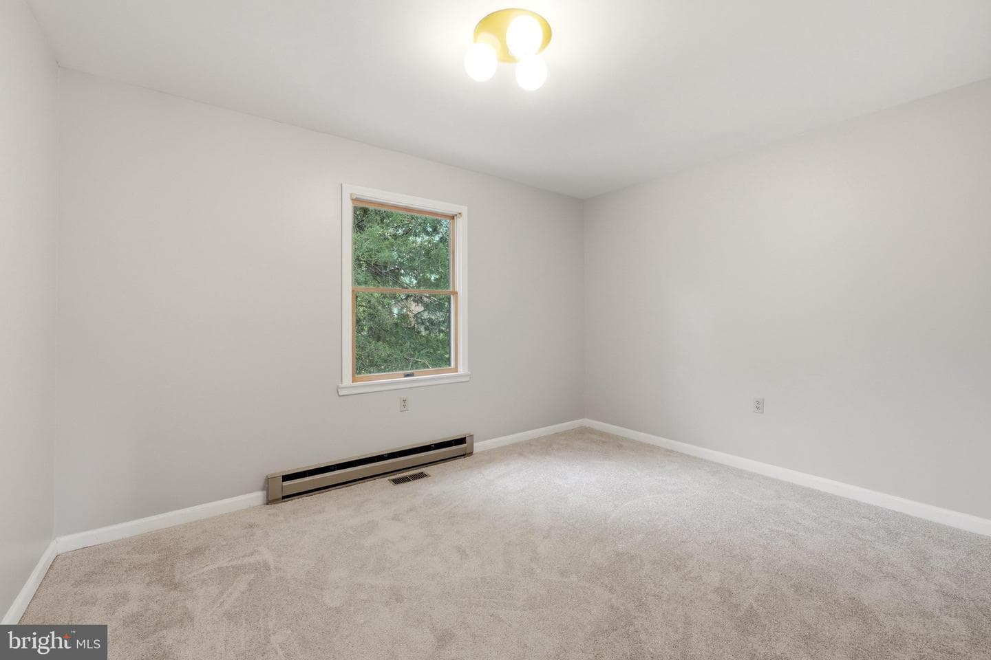 105 Fenway Drive photo 30