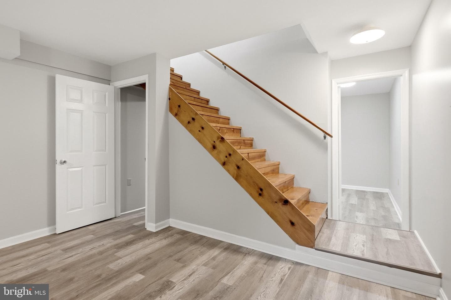 105 Fenway Drive photo 35