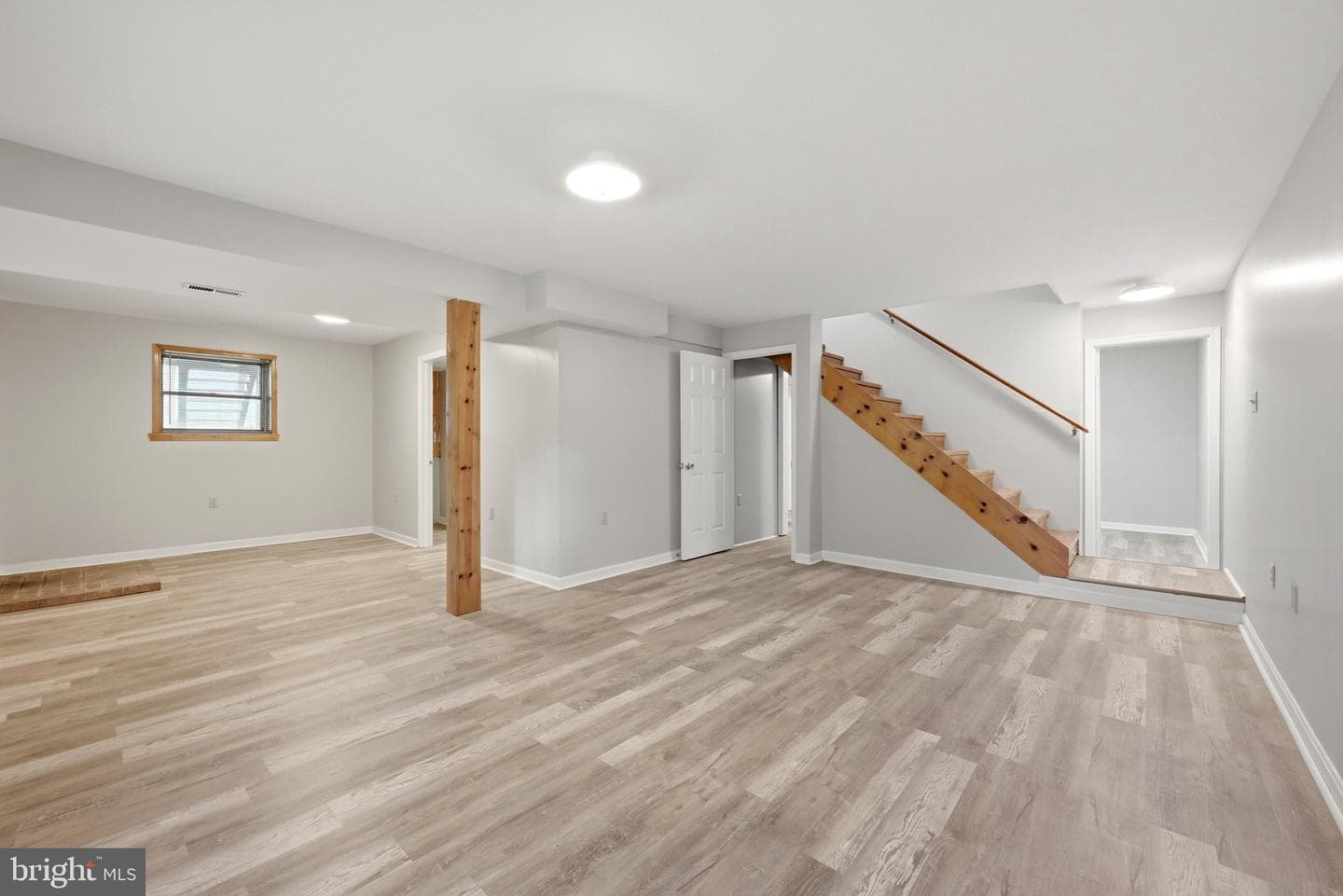 105 Fenway Drive photo 36