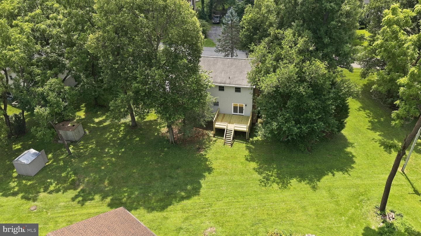 105 Fenway Drive photo 55