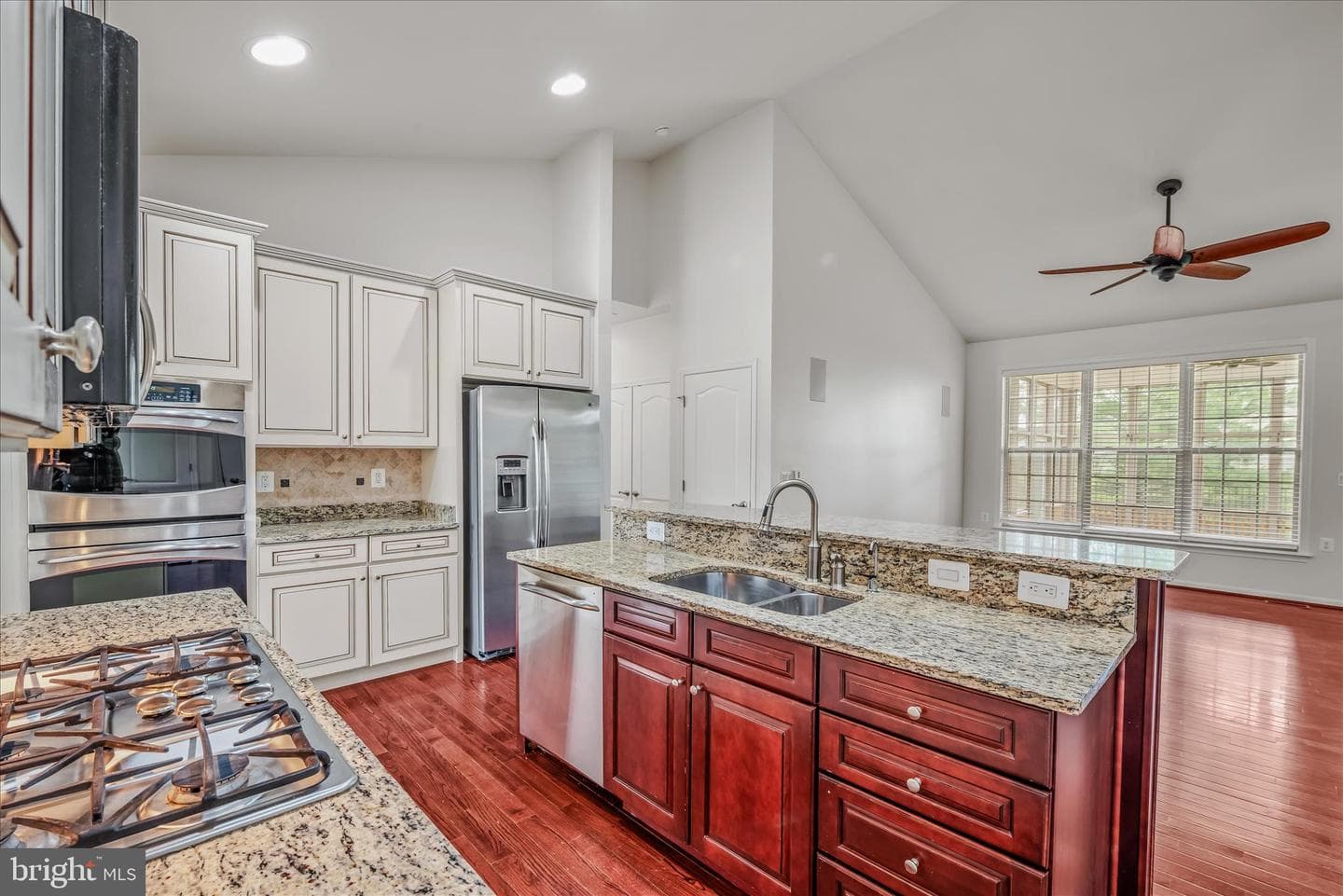 220 Lewis Washington Drive photo 11