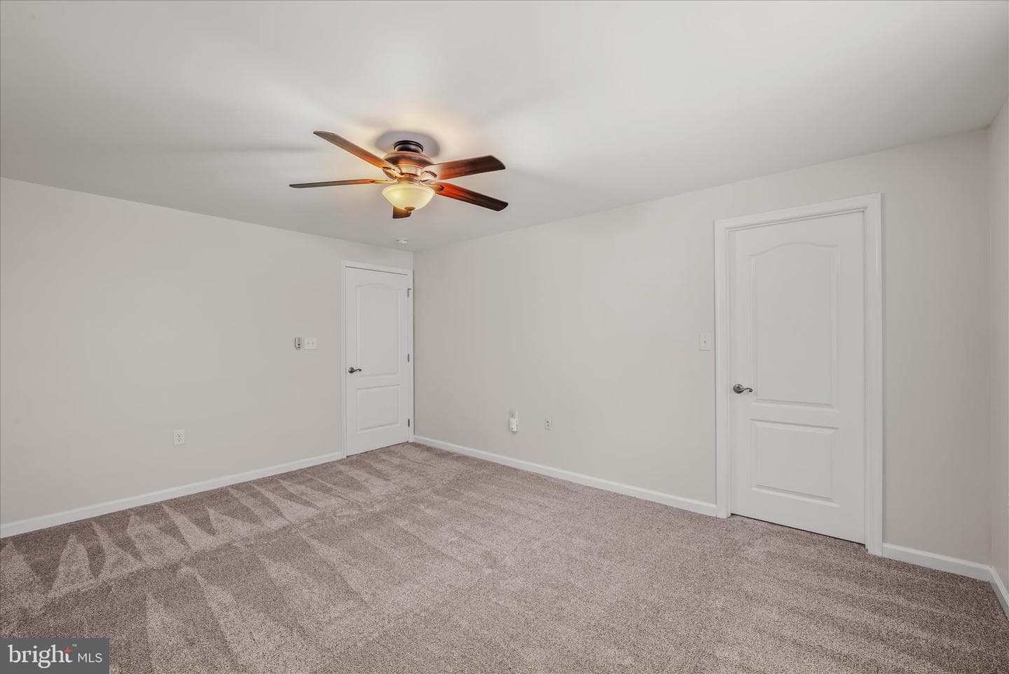 220 Lewis Washington Drive photo 28