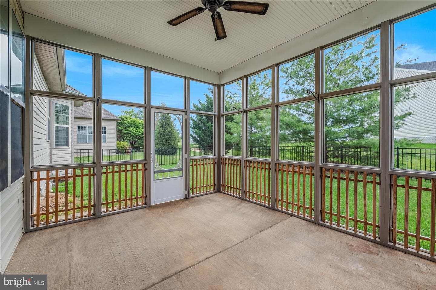 220 Lewis Washington Drive photo 37