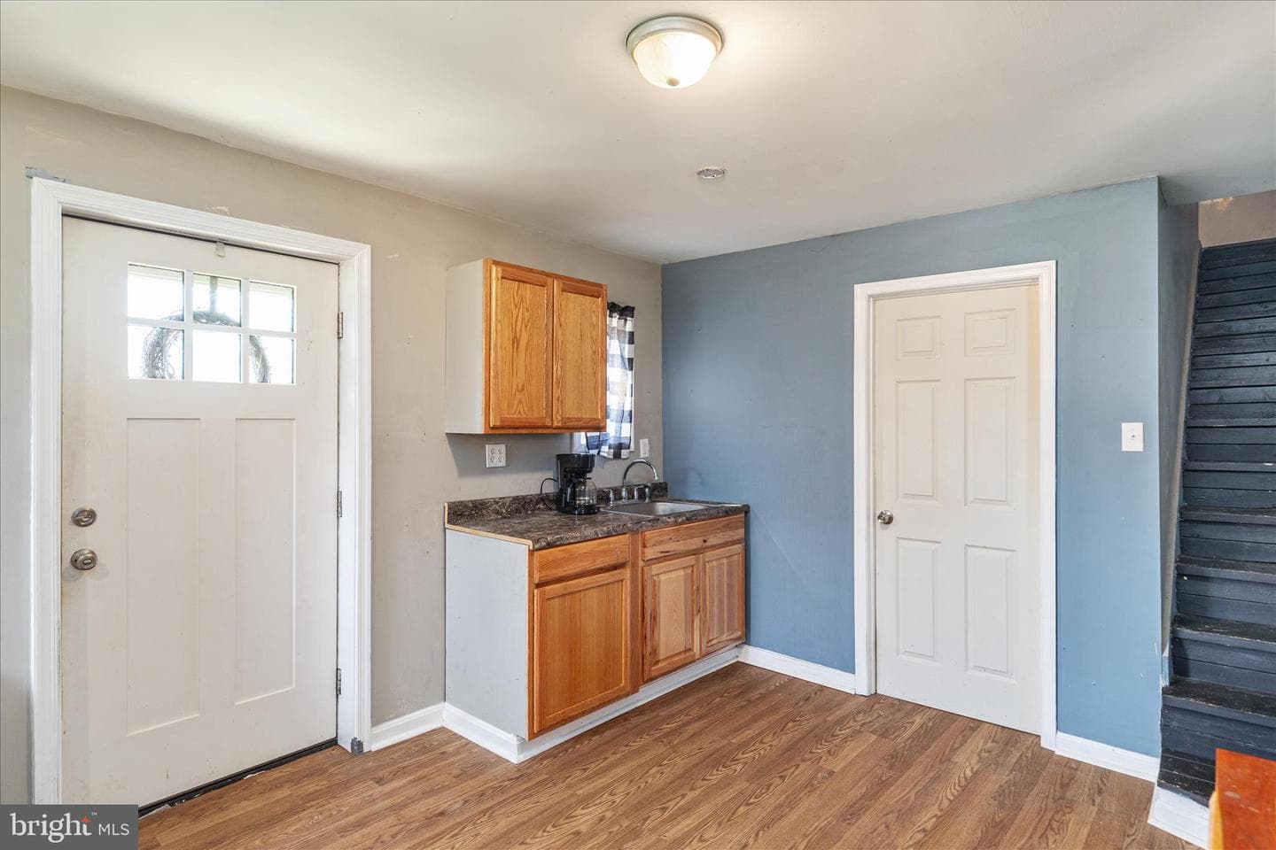 82 Pond Road photo 39