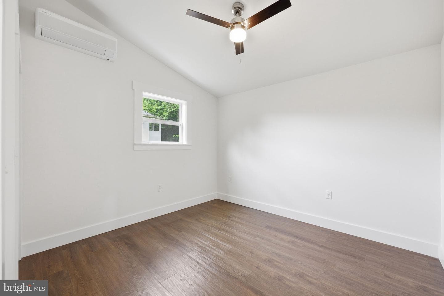 170 Kearneysville Pike photo 16