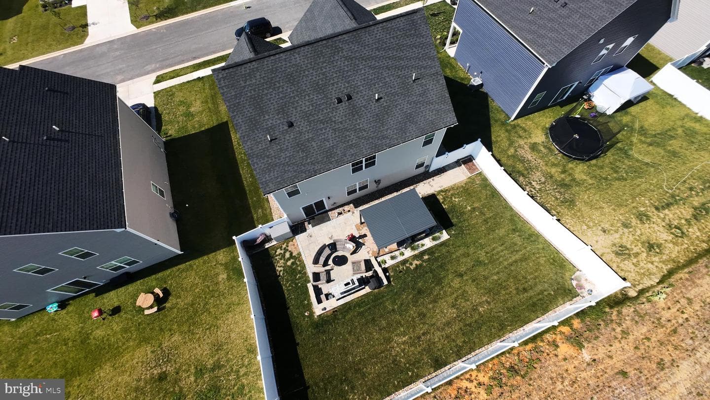 313 Atkinson Street photo 19