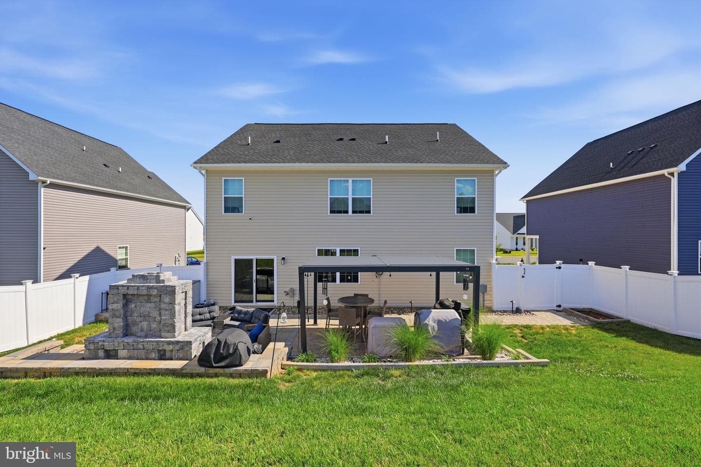 313 Atkinson Street photo 22