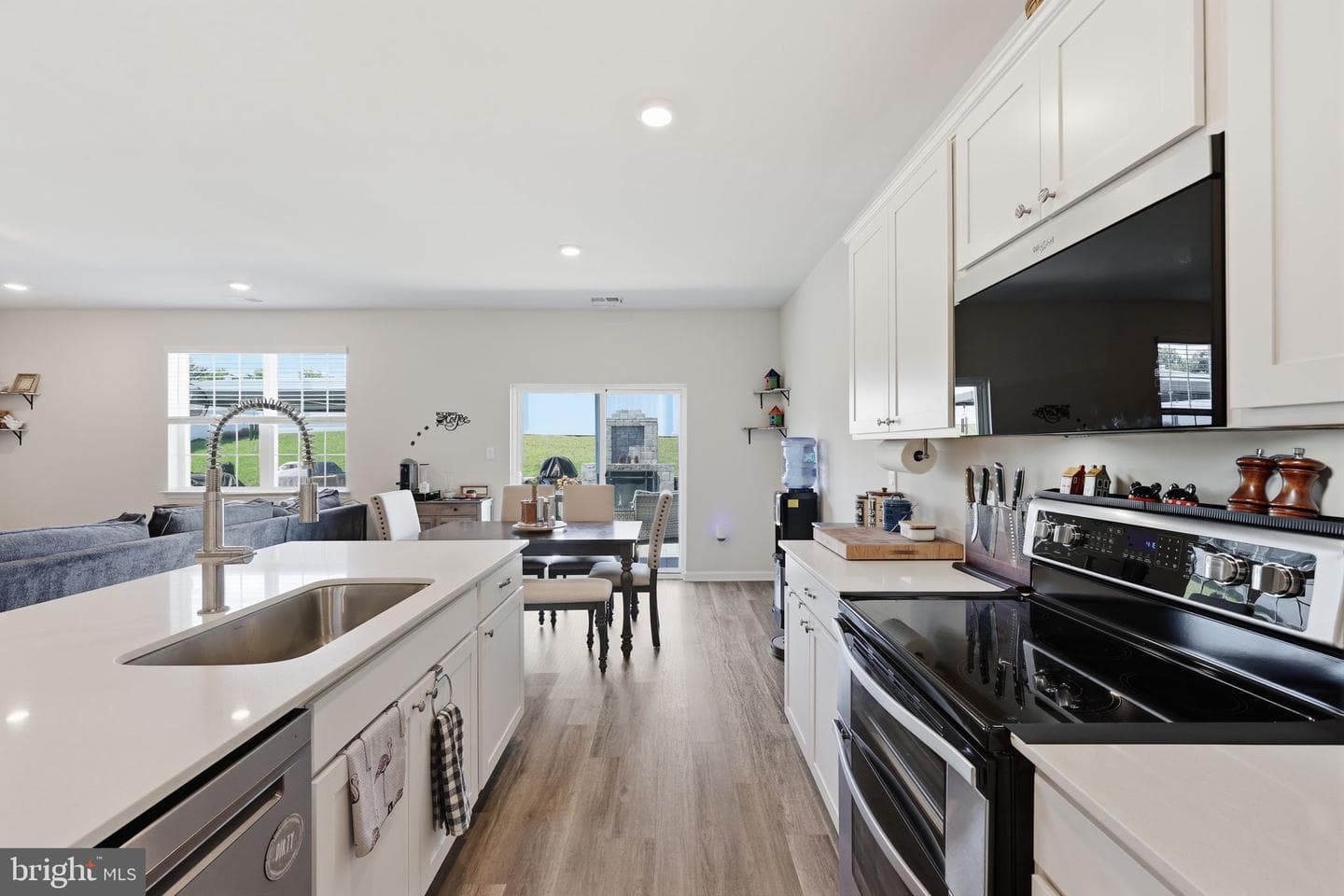 313 Atkinson Street photo 48
