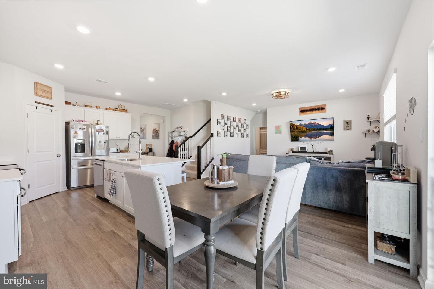 313 Atkinson Street photo 55