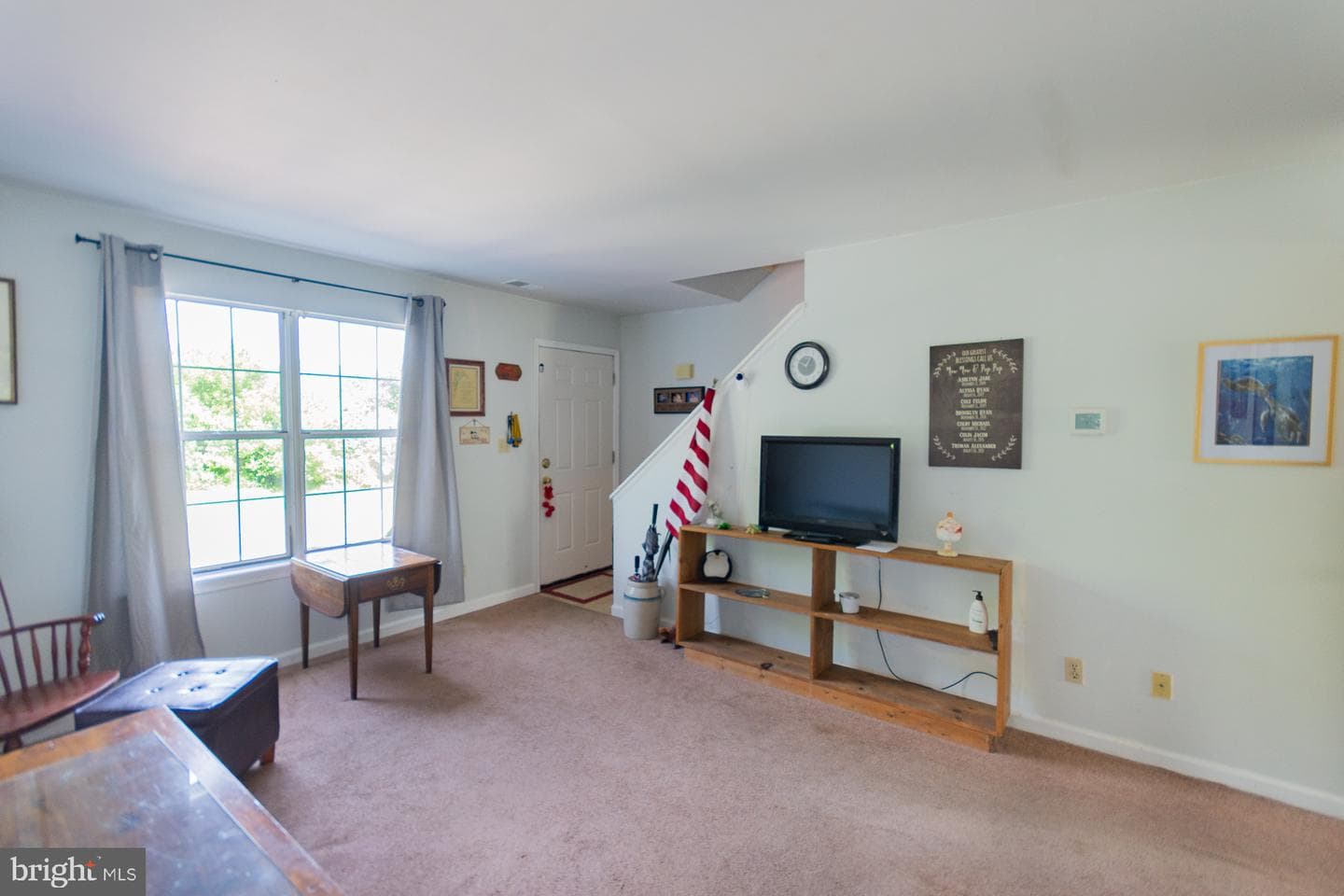 207 Willow Brook Drive photo 5