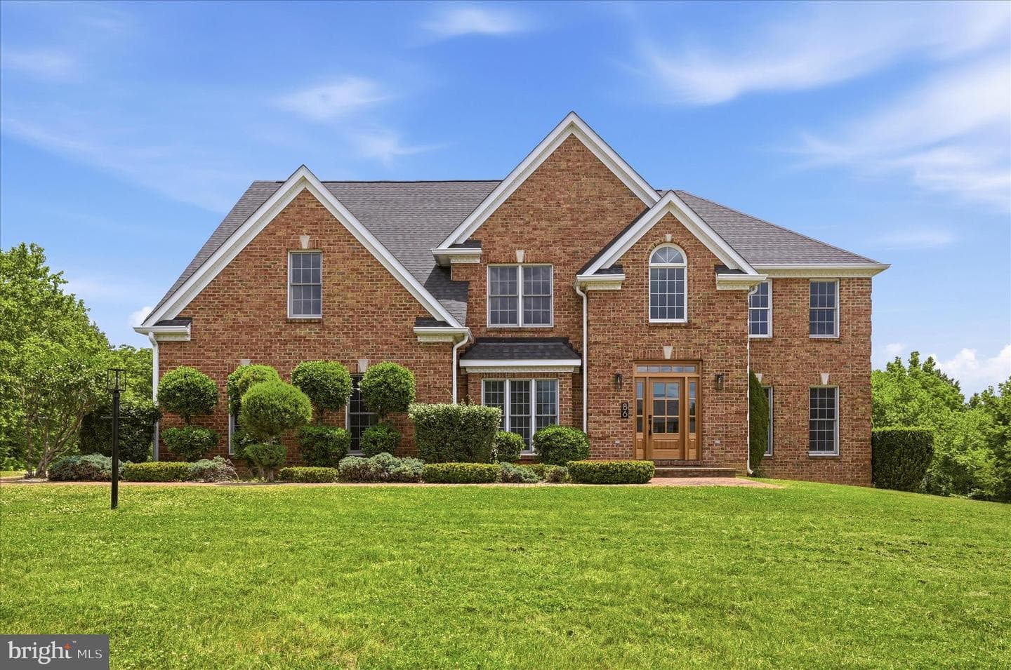 86 Eastland Drive photo 4
