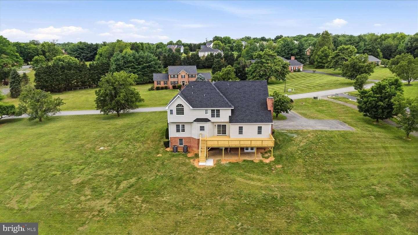 86 Eastland Drive photo 91