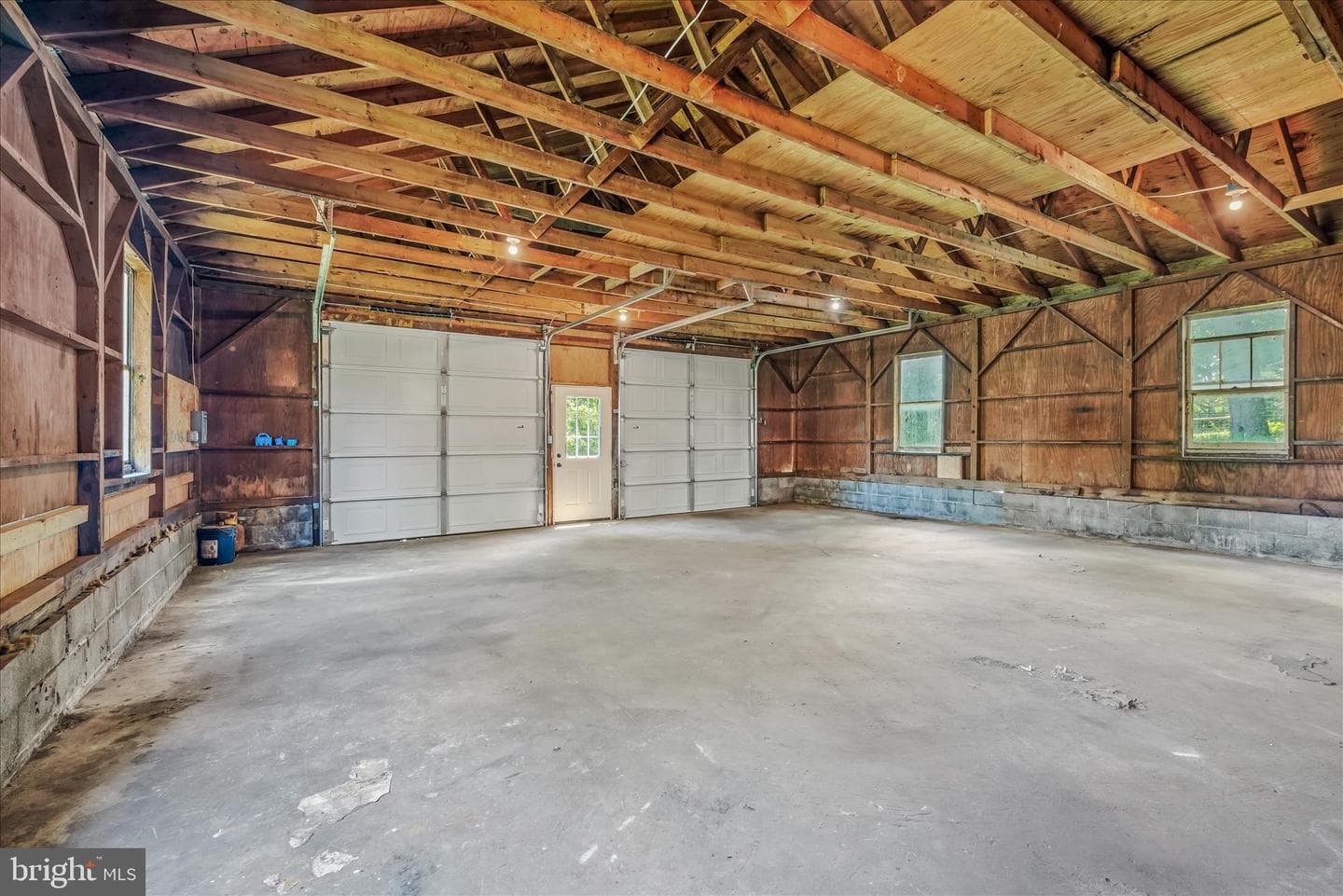 637 Persimmon Lane photo 46