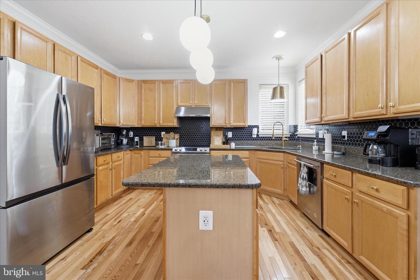 82 Braddock Street photo 17