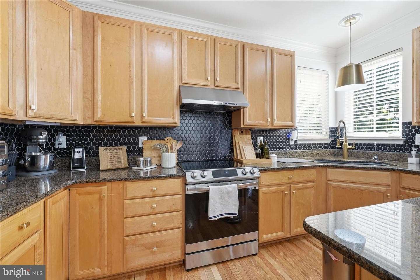 82 Braddock Street photo 19