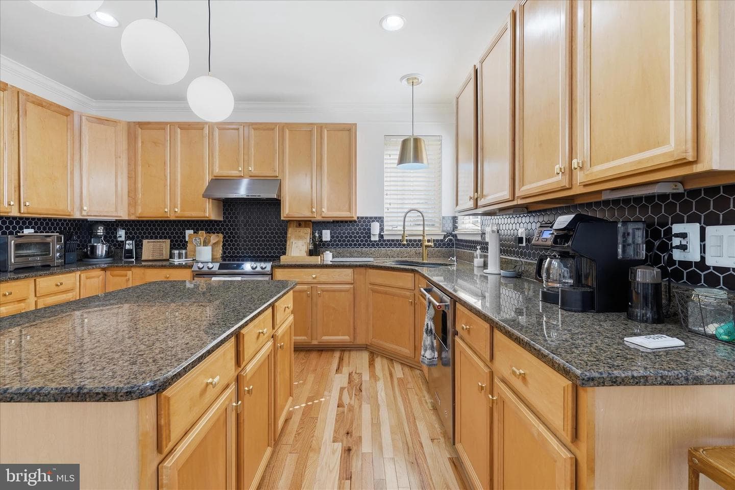 82 Braddock Street photo 21