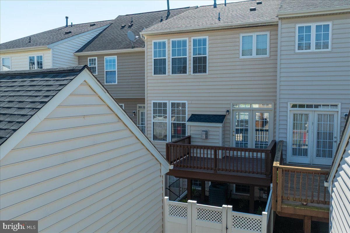 18 Davis Street photo 50