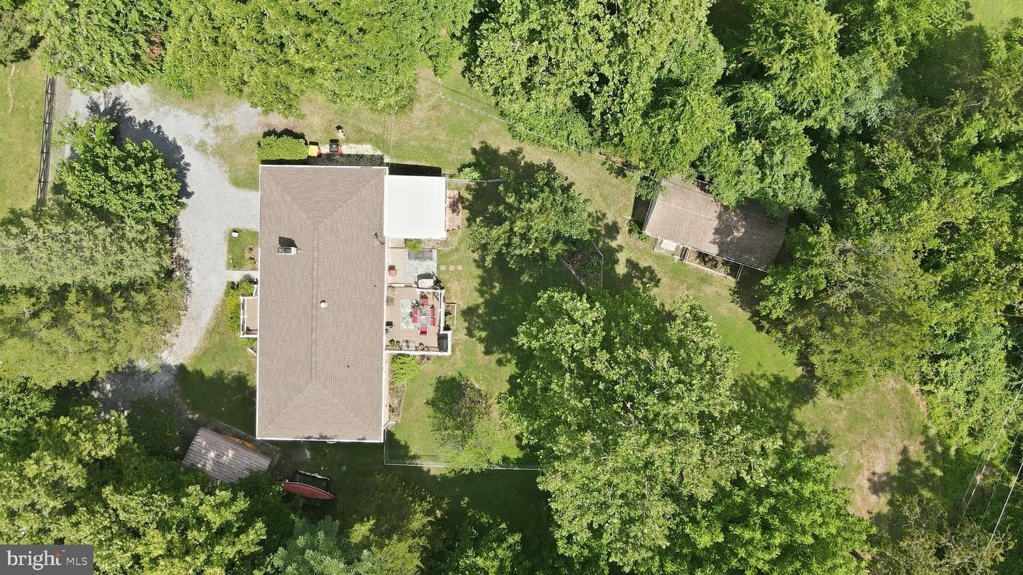 225 Mountain View Drive photo 1