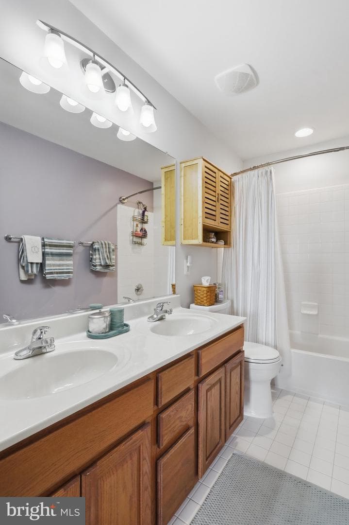 153 Stephanie Way photo 42