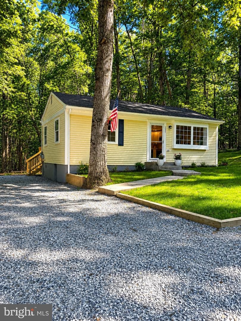 237 Oakridge Drive photo 34