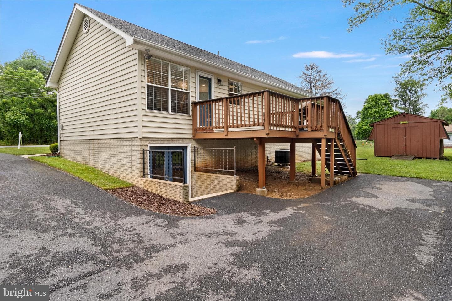 5487 Summit Point Road photo 33