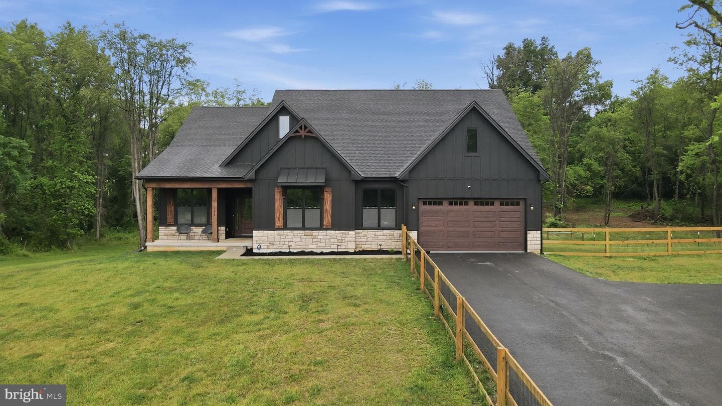 114 Southpaw Lane photo 47