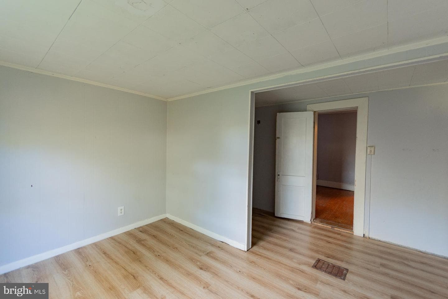628 Brownville Lane photo 24