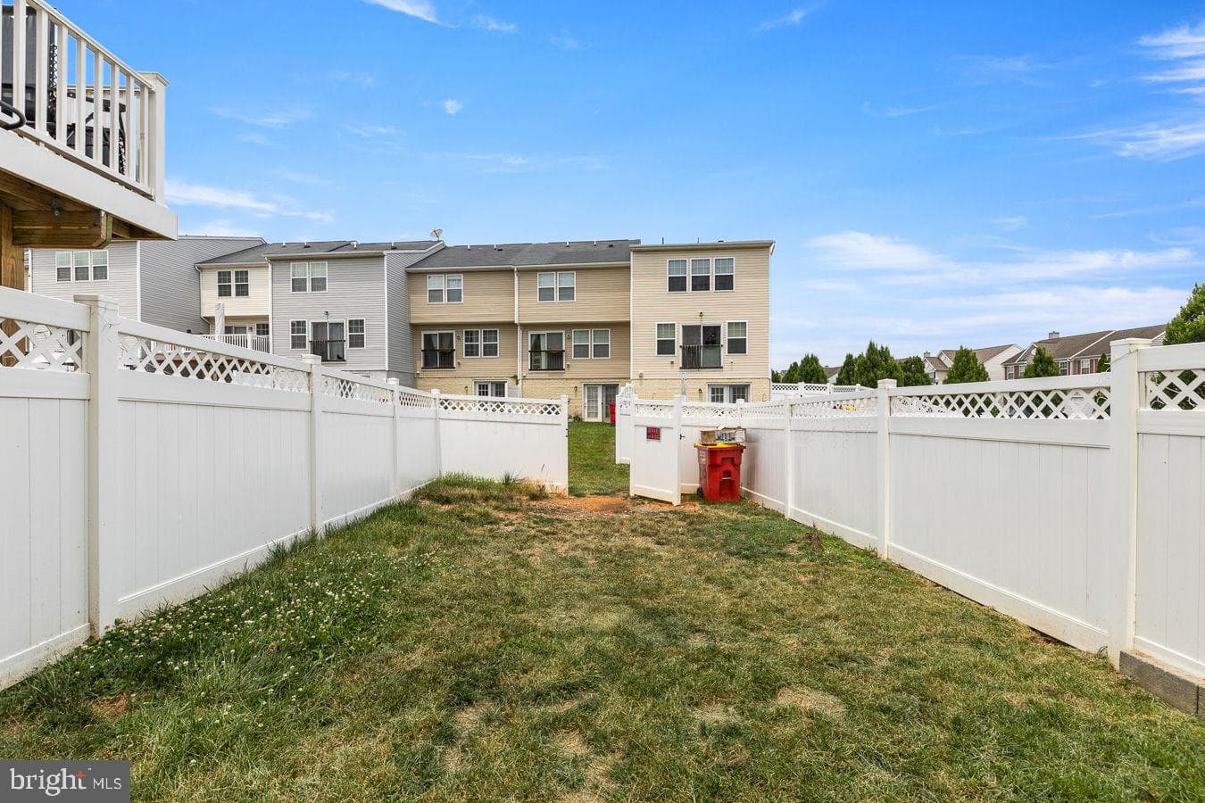 10 Riparian Lane photo 31