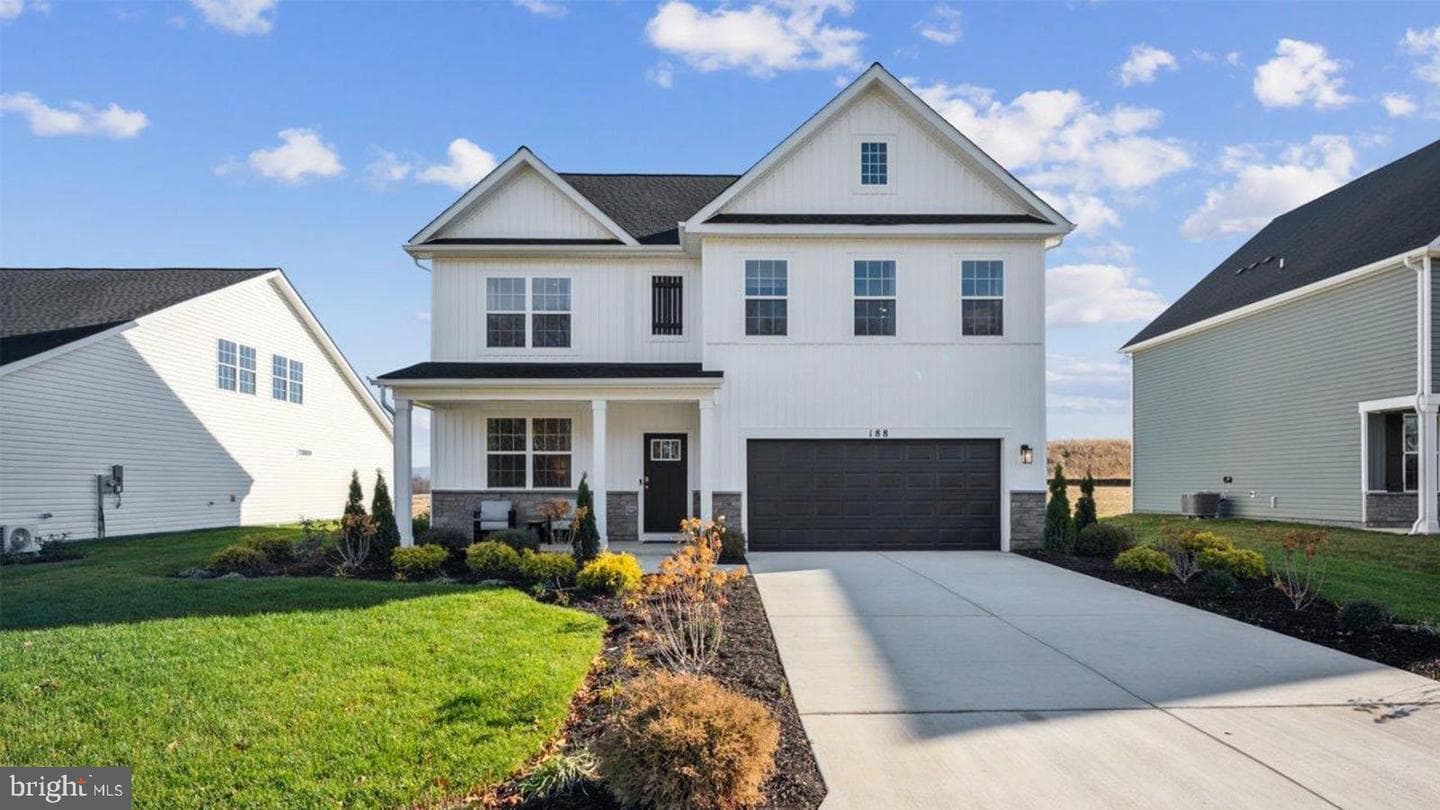 207 Maxwell Street, Shenandoah Junction