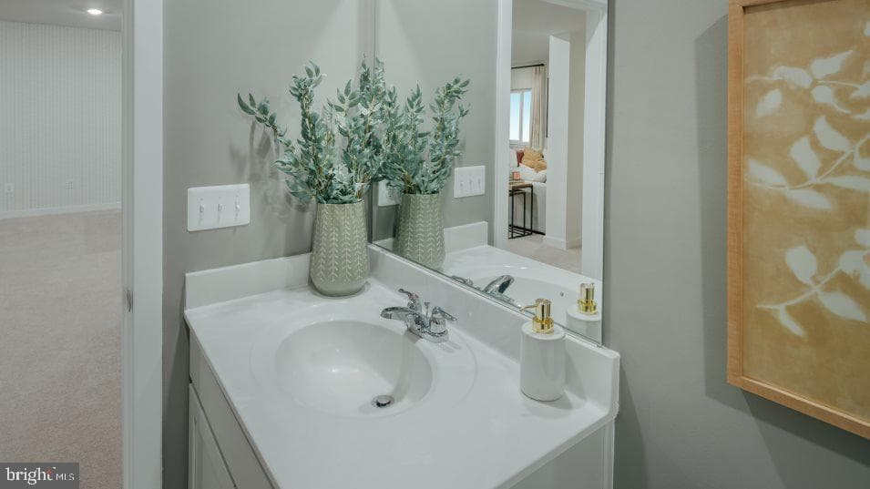 35 Whispering Brook Lane photo 28