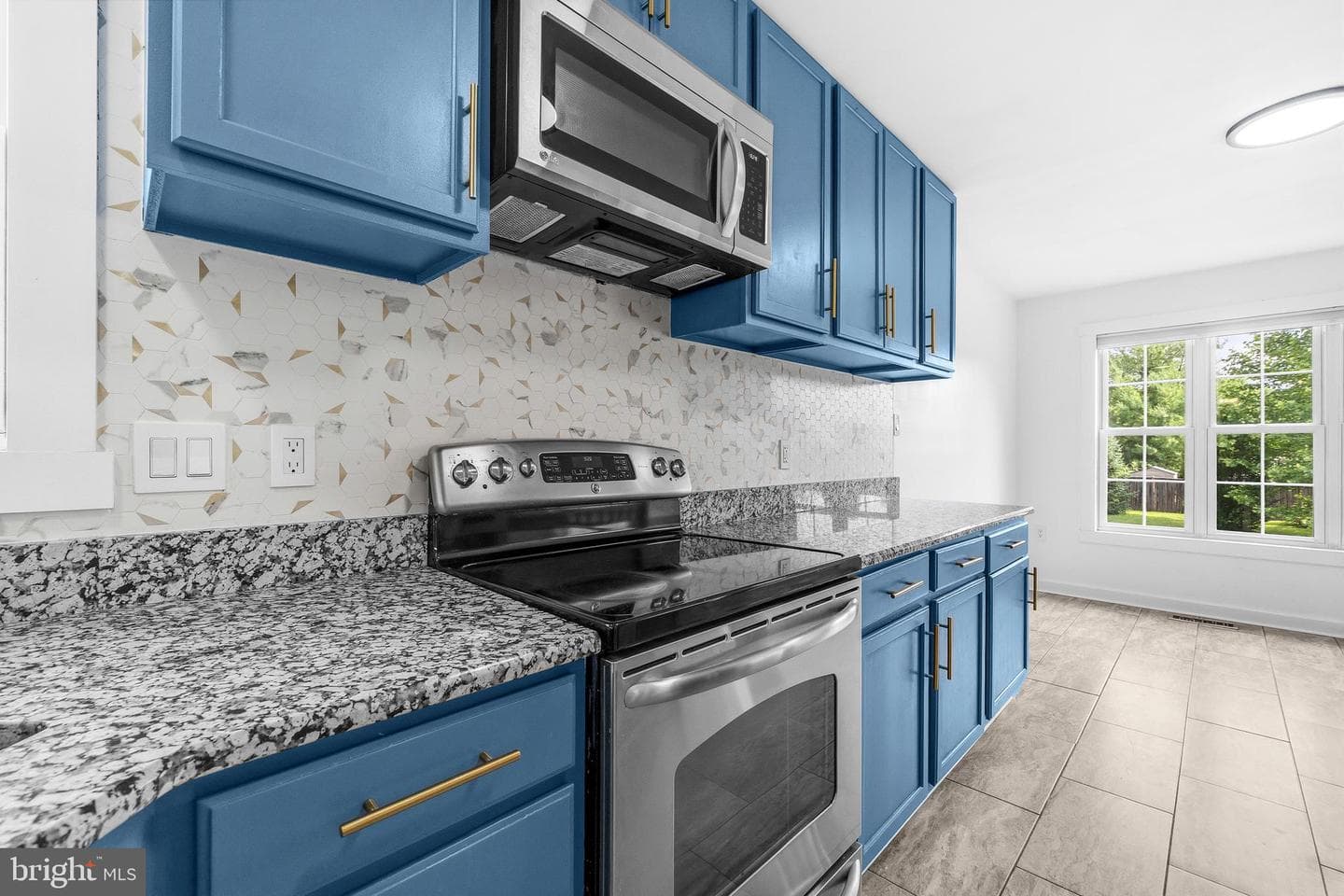 71 Thumper Drive photo 10