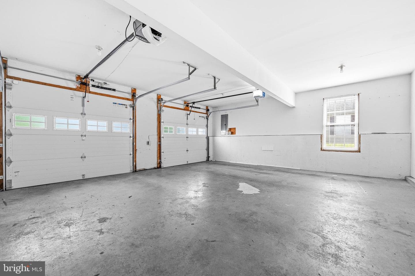 71 Thumper Drive photo 35