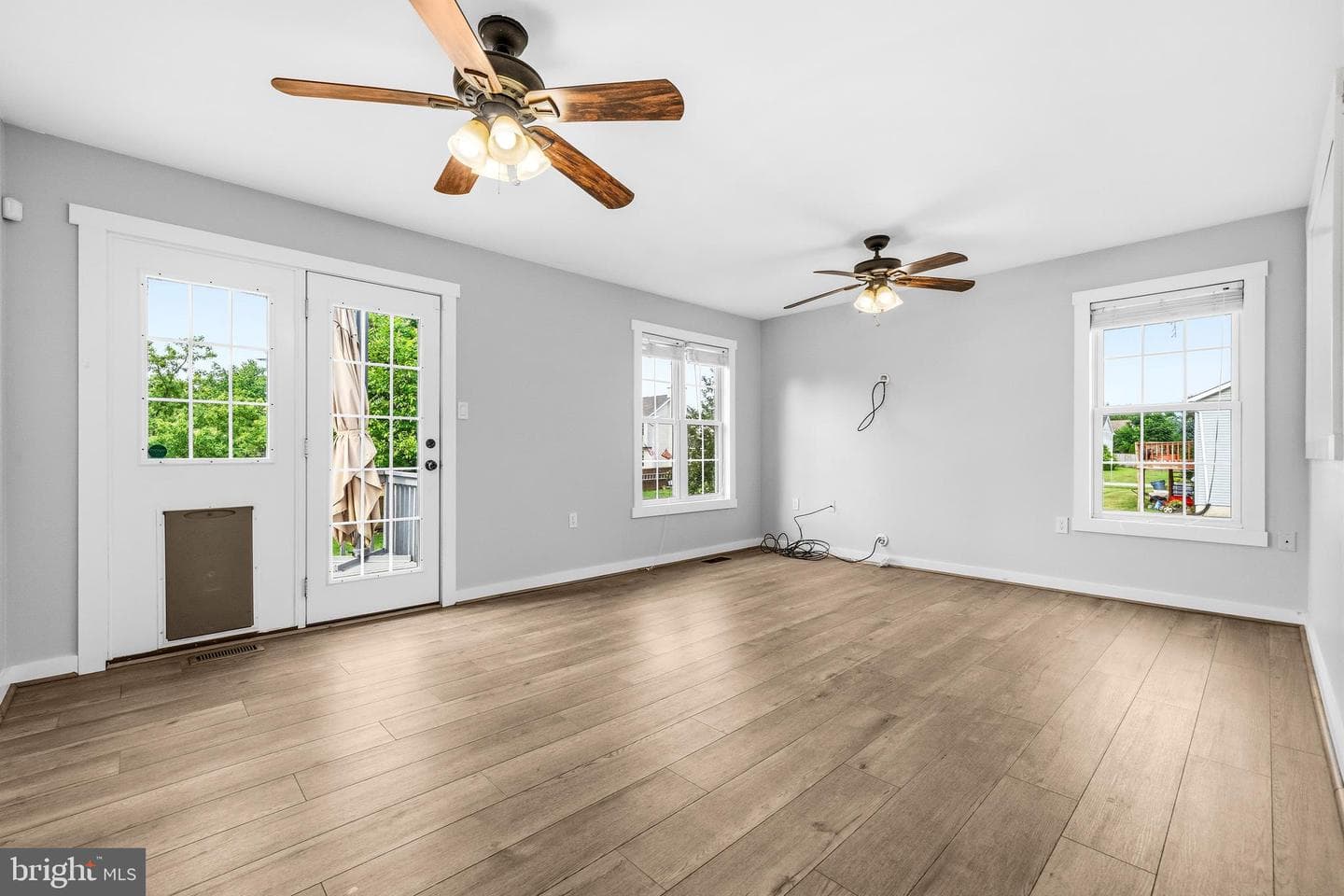 71 Thumper Drive photo 4