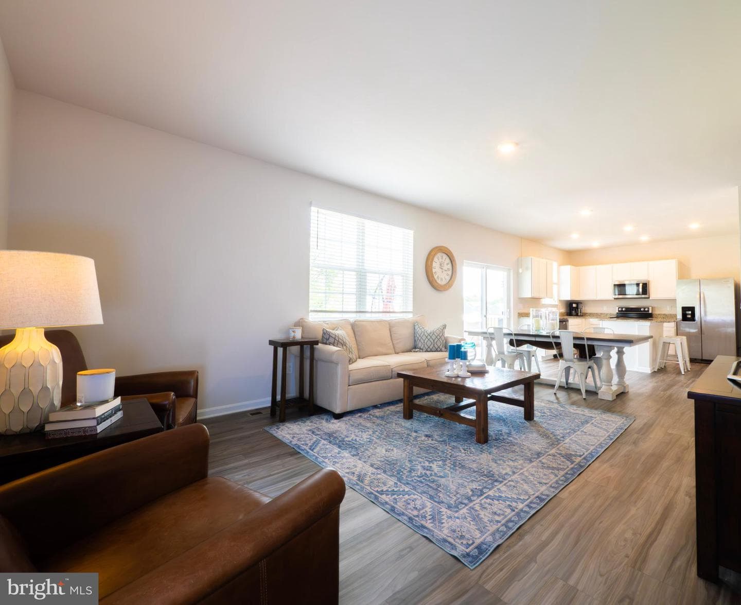354 Gumspring Drive photo 6